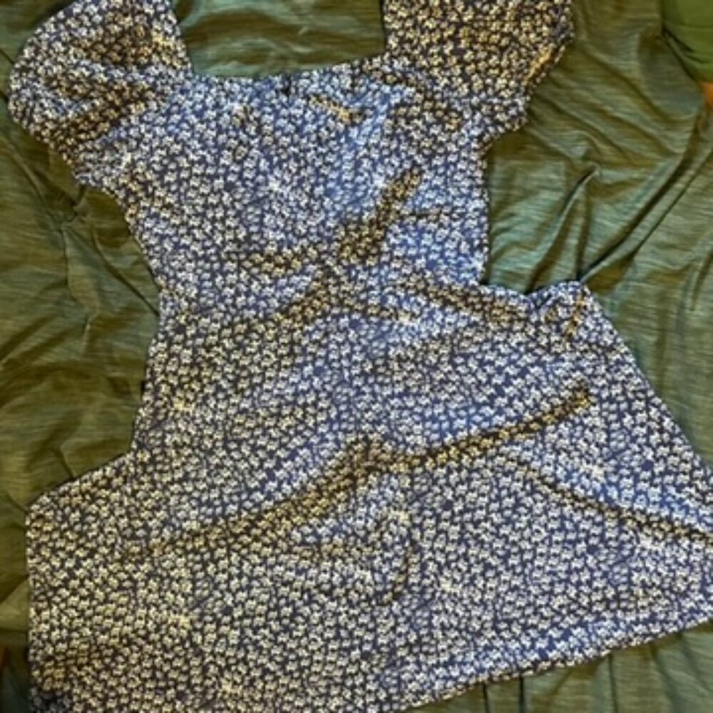 NWOT Floral Midi Dress